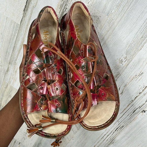Alegria Shoes - Alegria Valerie Southwestern Romance Womens 9 US 39 EU Shoes Lace Sandals